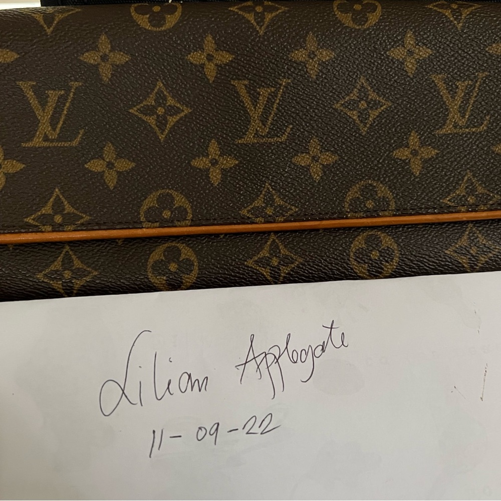 Auth Louis Vuitton Pochette Twin Gm